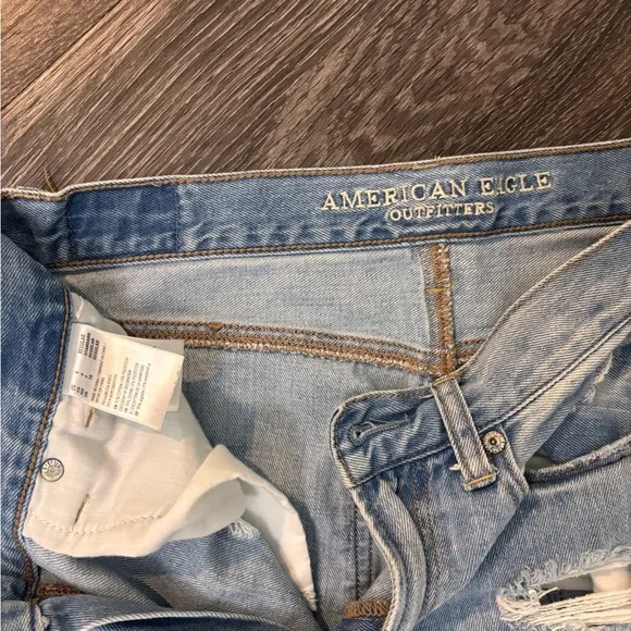 American Eagle Outfitters Light Blue Distressed Boyfriend Jeans - Picture 6 of 11